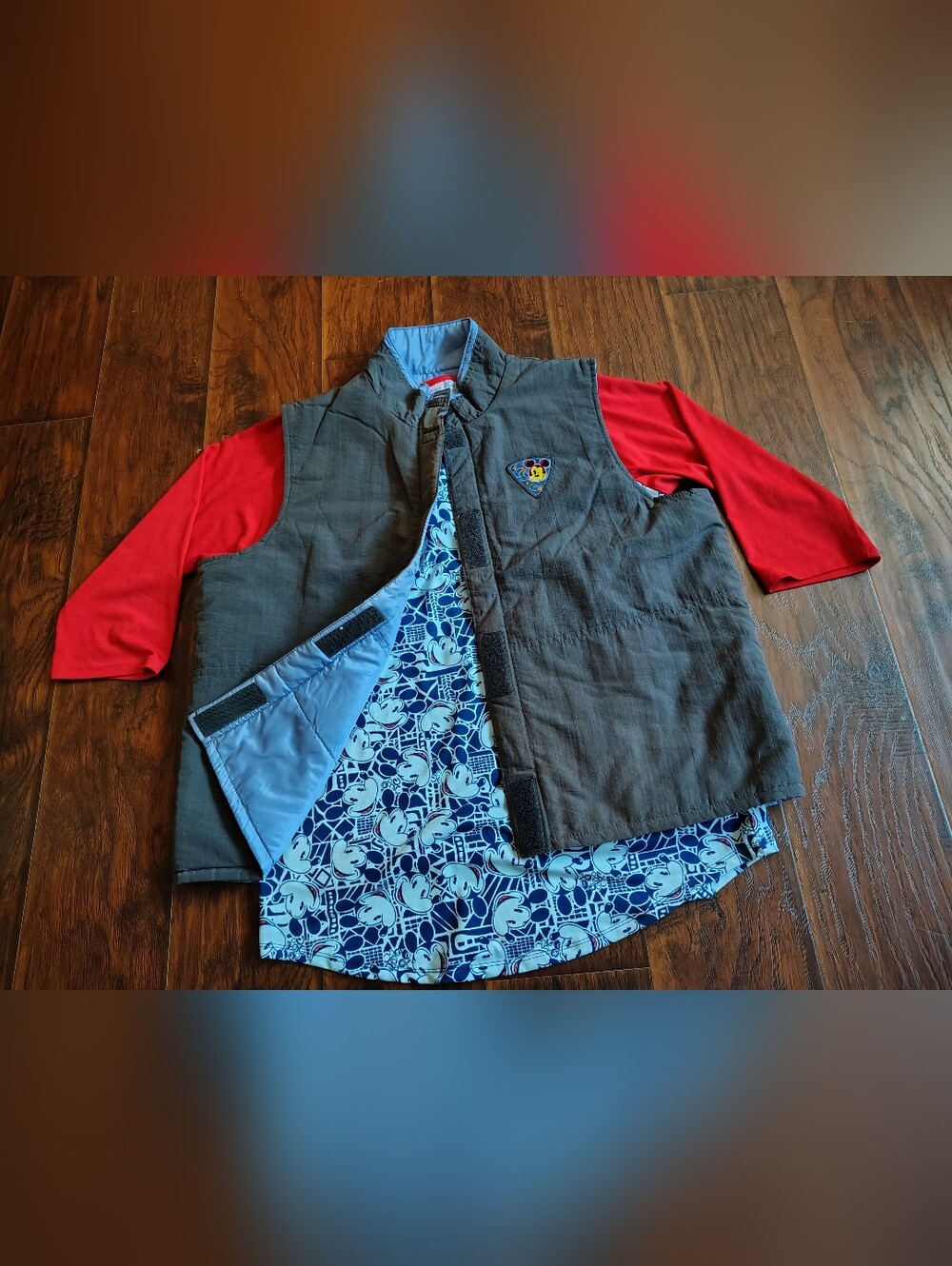 Vintage Mickey Unlimited grey and baby blue puffer vest Size XL